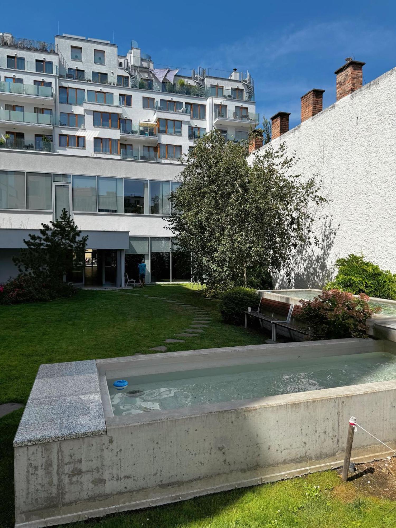 Apartment Convenient, Simple And Stylish *