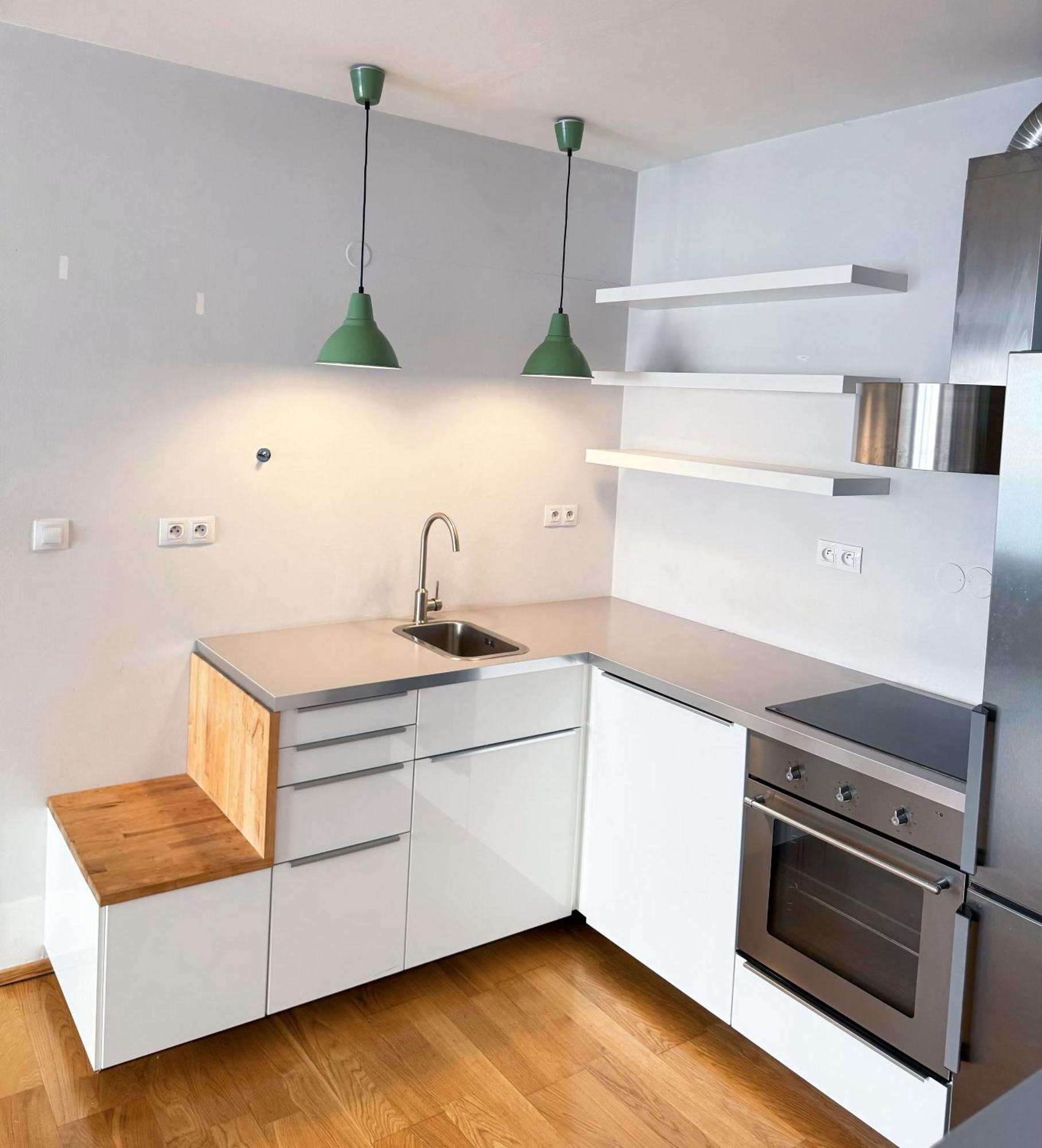 Convenient, Simple And Stylish *