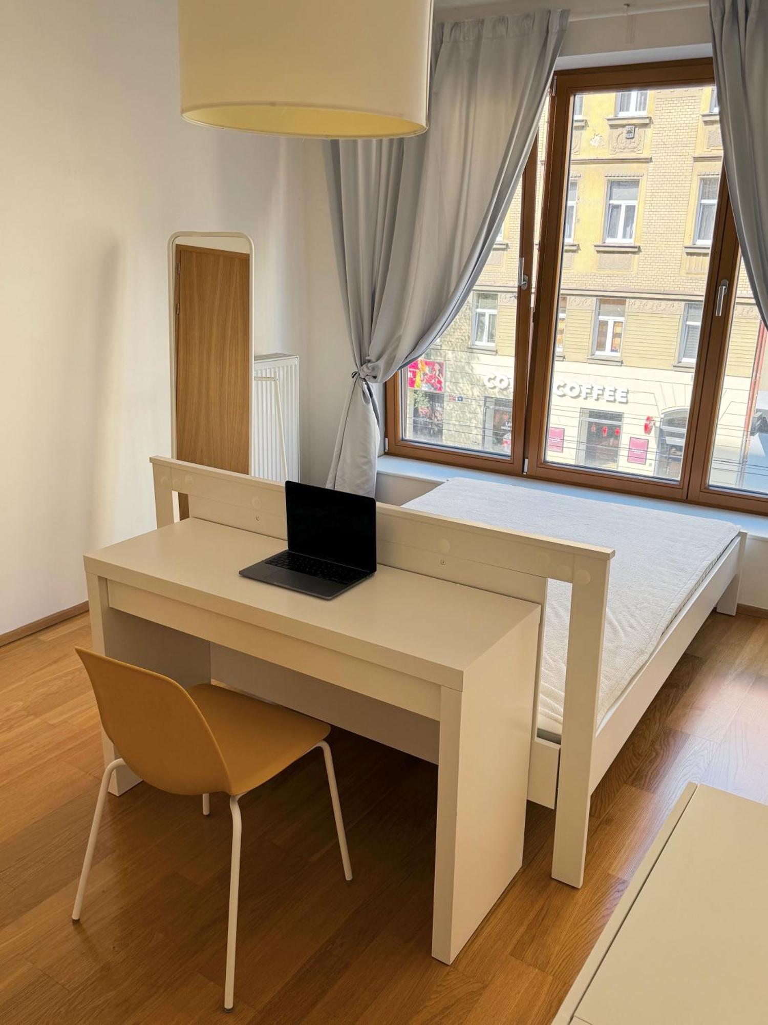 Convenient, Simple And Stylish Apartment *